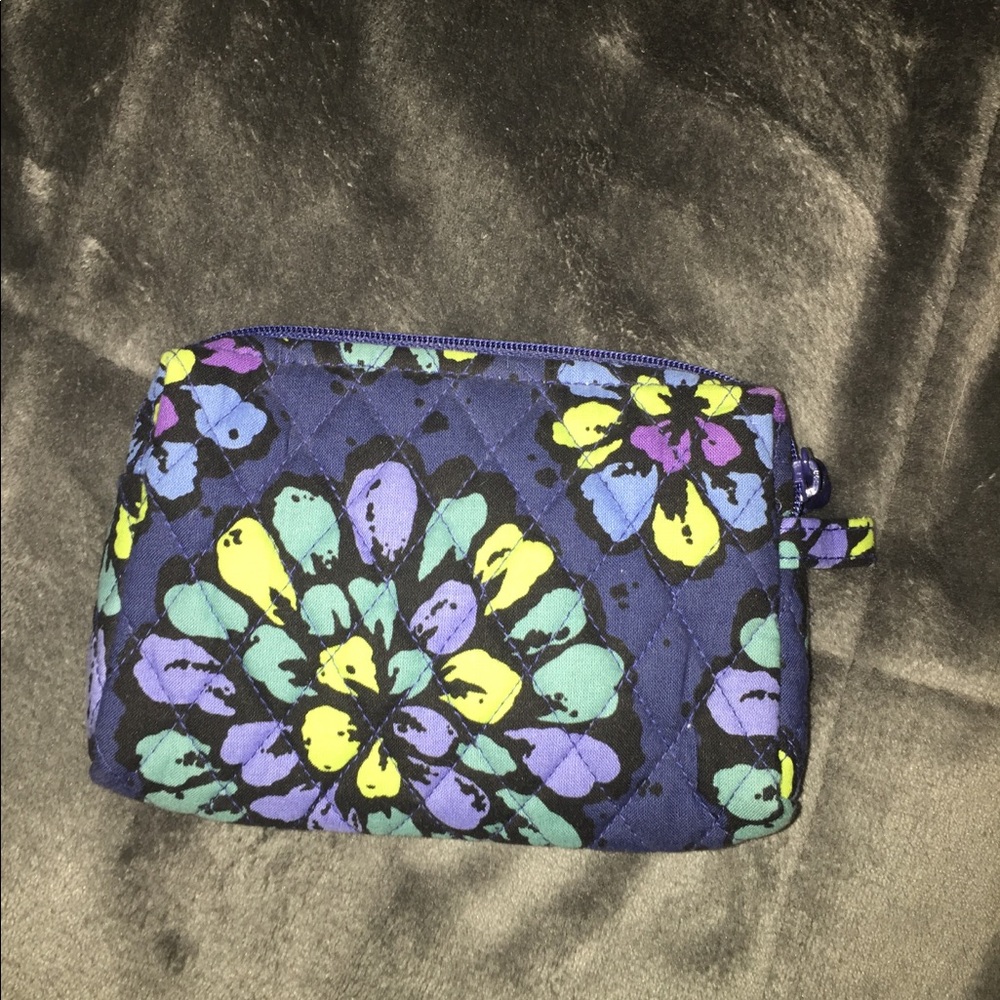 Vera Bradley Tote and Wallet - Picture 5 of 7